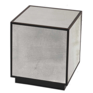 1261-Matty Mirrored Cubes Square-Decor
