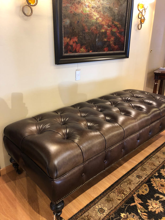 Leather Tufted / Brown