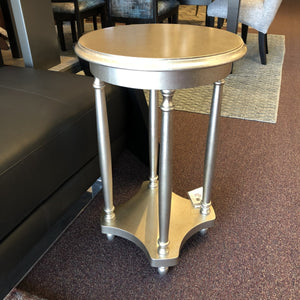 493-Round Pedestal Table in Silver-End Table