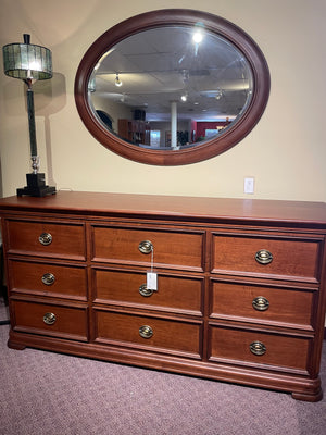 Orleans 9 Drawer Dresser