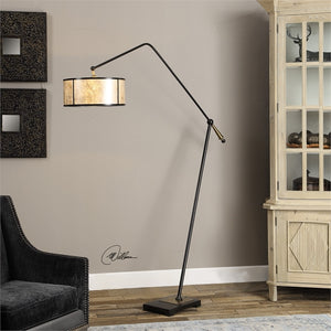 7924-Newburgh-Lamp